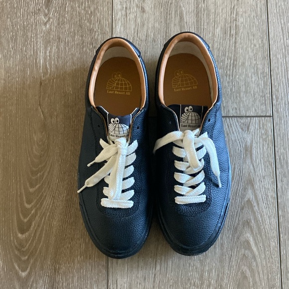 Last Resort AB - Skatebaording shoes Unisex. Size 9 - Picture 1 of 5